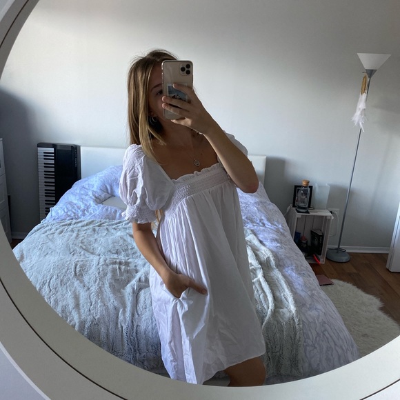 urban outfitters white dress!! - Picture 2 of 4